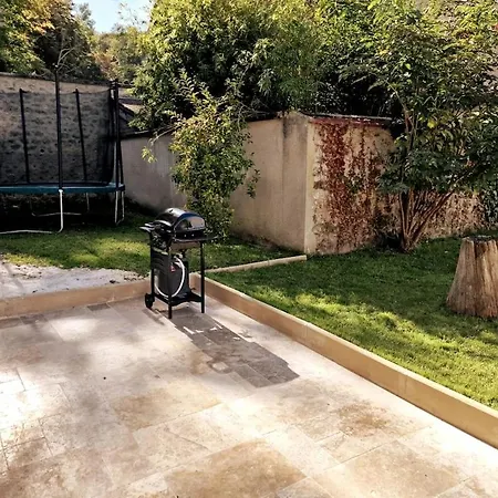 Les Jardins De Rosie Villa